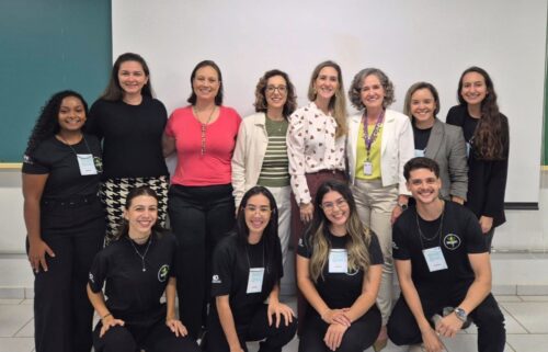 Fisioterapeutas do HC levam experiências do hospital à jornada acadêmica